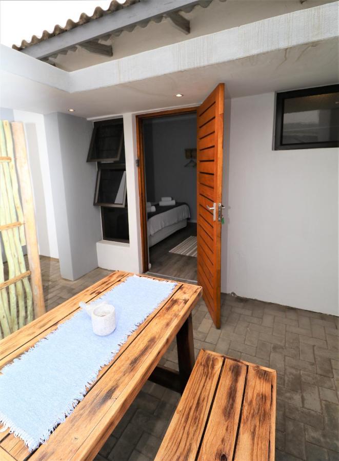 Tiende Laan Bed & Breakfast And Self-Catering Уолфиш-Бей Экстерьер фото